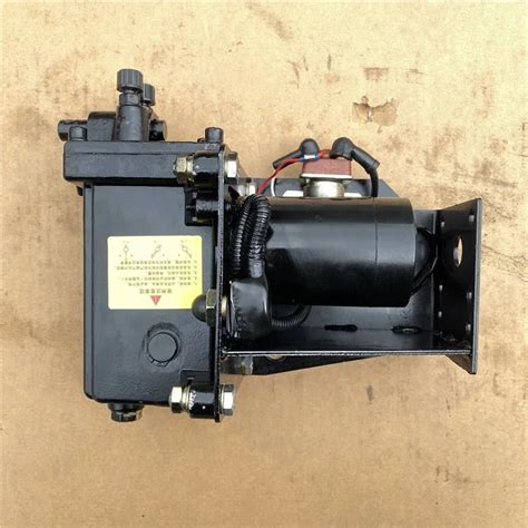 Shaanxi Automobile Shaman High Quality Shacman Delong Cab Lift Pump