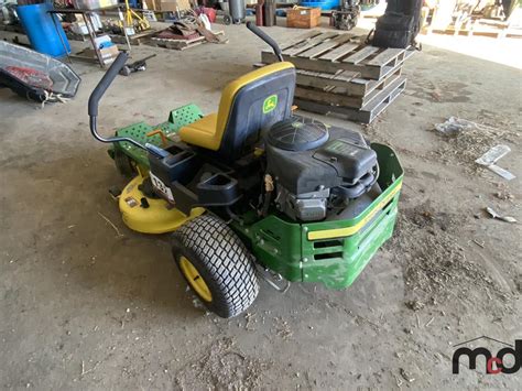 2016 John Deere Z335e 42 Zero Turn Mower