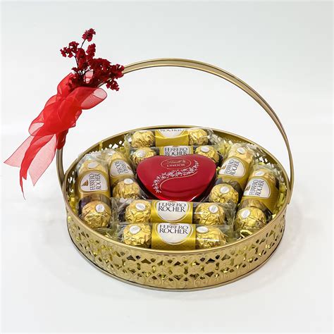 Explore Our Delectable Chocolate Gift Baskets