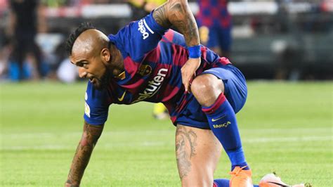 Mercato Barcelone Arturo Vidal Interpelle Valverde Pour Son Avenir