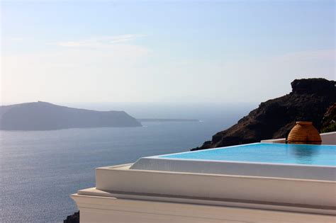 The Ultimate Budget Guide To Santorini - Miss Adventures Abroad