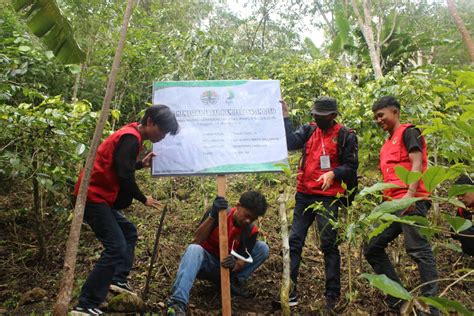 Masyarakat Tana Toraja Bantu Sukseskan Proker Mahasiswa Kkn Unhas