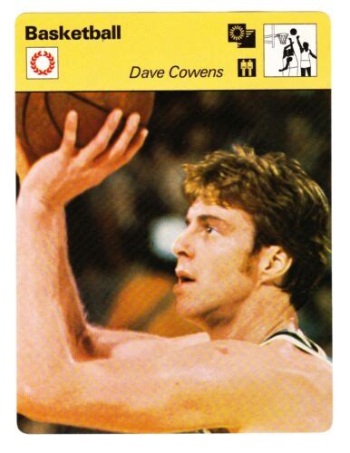 1977 Dave Cowens Basketball Sportscaster Card 04 14 Japan NM EBay