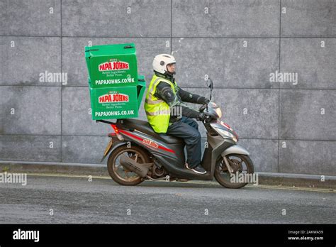 Papa John's pizza delivery bike, London Stock Photo - Alamy