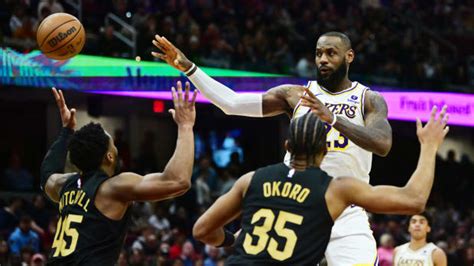 Game Grades: Cavaliers Fall To Lakers - Sports Illustrated Cleveland ...