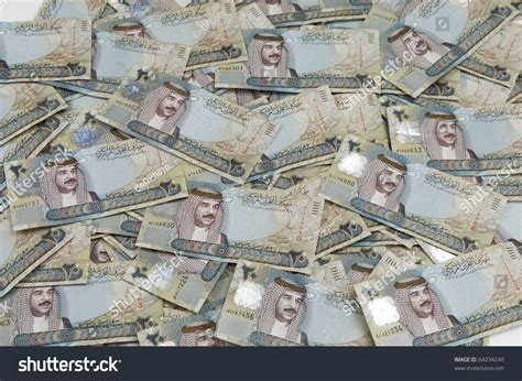 Random Placement 20 Bahraini Dinar Notes Stock Photo Edit Now 64234240