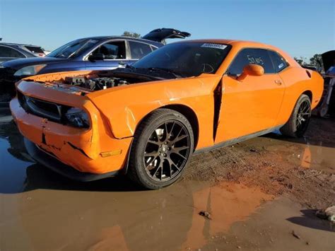 2014 Dodge Challenger Rt Photos Fl Tampa South Repairable Salvage Car Auction On Fri Jan