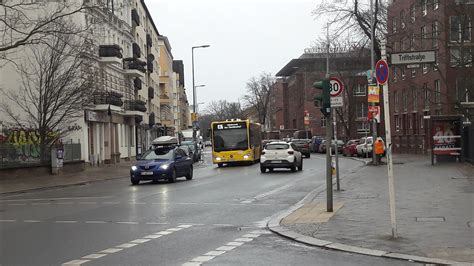 Vorfahrt für Busse und Radfahrer ab 2025 Verkehrssenatorin will