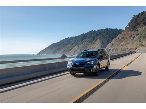 2020 Subaru Outback Pictures: | U.S. News