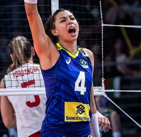 Qg Do V Lei On Twitter Carolana Foi Considerada Pela Fivb A Pe A