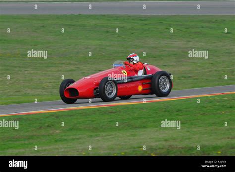 1950s ferrari f1 car hi-res stock photography and images - Alamy