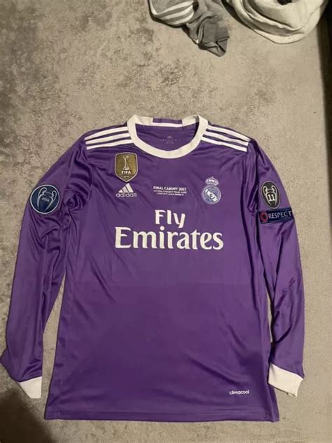 Real Madrid 201617 Purple Kit Champions League Final Ronaldo 7 Medium