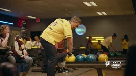 Liberty Mutual Insurance Bowling Limu Emu And Doug Tv Commercial 2022 Liberty Mutual Liberty