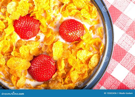 Corn Flakes With Strawberries Royalty Free Stock Image Image