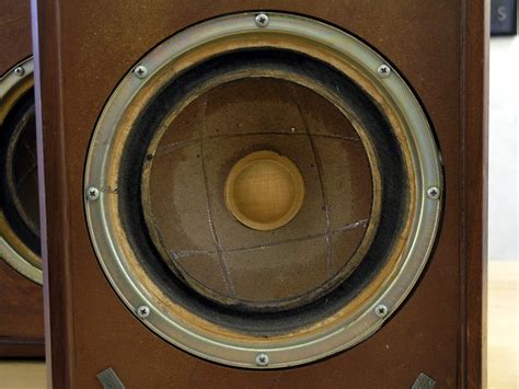 P6274854 Klh Model 33 Two Way Bass Reflex Speaker Ipv7net Flickr