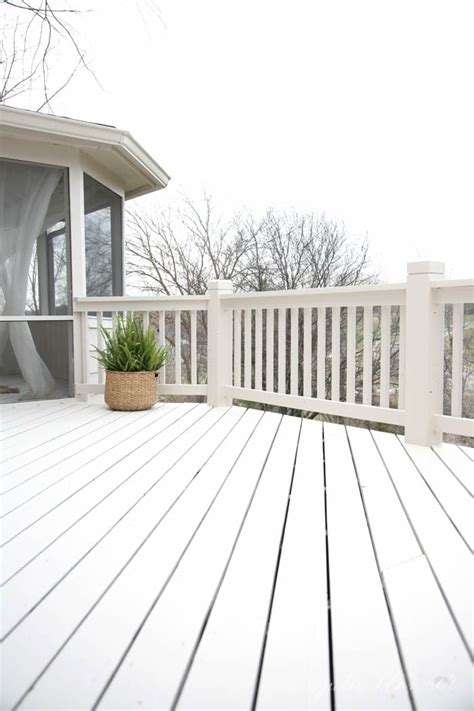 How to Stain a Deck | Tips & Tricks to a Fast, Beautiful Finish