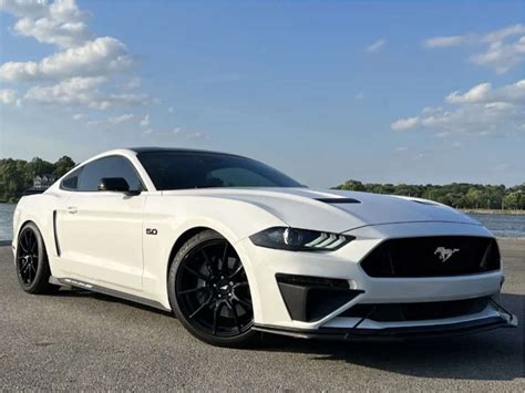 Ford Mustang With X Oe Performance And R