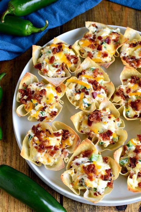 These Jalapeño Popper Wonton Cups are loaded with bacon jalapeños