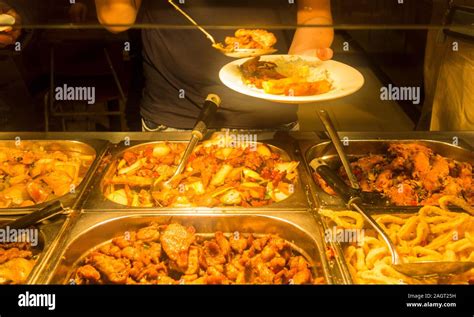 Chinese Buffet Hi Res Stock Photography And Images Alamy