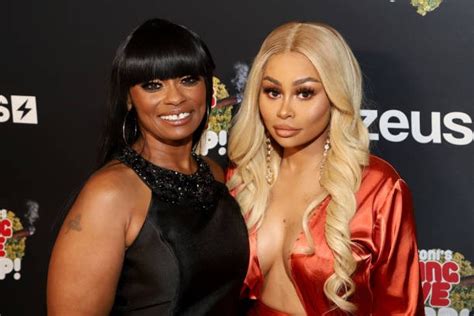 Tokyo Toni Calls Out Nicki Minaj Cardi B And Rihanna For Having ‘sad And Sorry Relationships