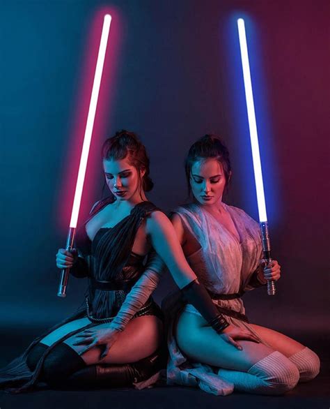 Star Wars Jedi And Sith Sexy Cosplays By Anastasya Zelenova And Alisa Valeeva Artofit