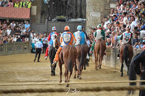 Palio Di Siena Del Luglio Rinviato A Mercoled Alle Ore