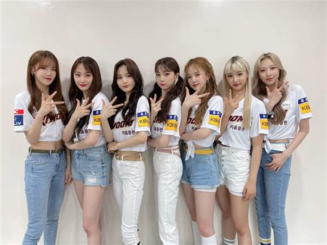 핫이슈 HOT ISSUE on Twitter 이슈있슈 멋진 그라타타 무대를 보여준 핫이슈 그리고 시구와 시타를 무사히 마친 다나와 예원 고척