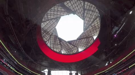 Watch The Unbelievable Roof Of The Atlanta Falcons’ New Stadium Close ...