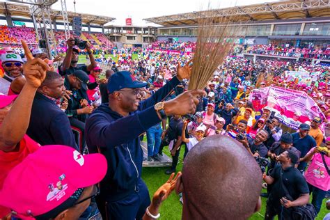 Babajide Sanwo Olu On Twitter I Joined The Women Today As They Came