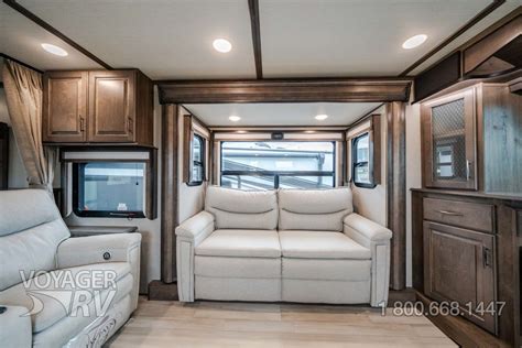 For Sale Used 2022 Grand Design Solitude 380FL 5th Wheels Voyager RV