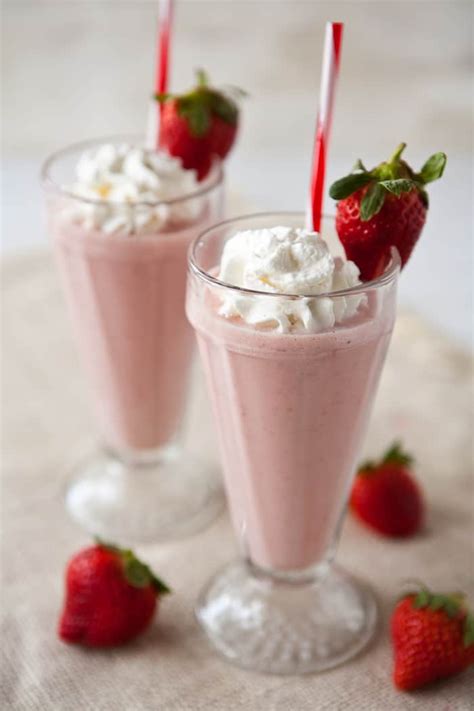 Strawberry Banana Milkshake