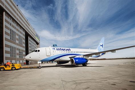 La Aerolínea Interjet cumple 12 años Reporte Lobby