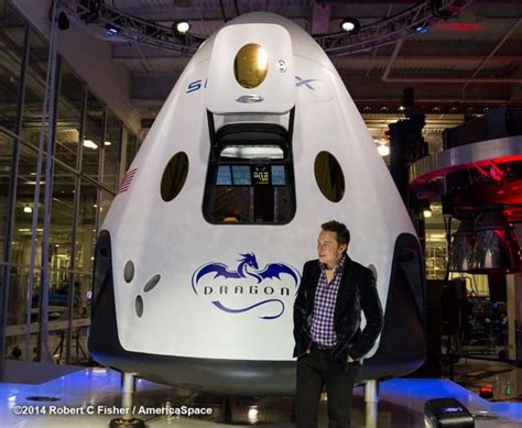 Elon Musk Premiers Spacex Manned Dragon V Astronaut Transporter St