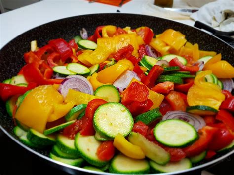 Zucchine Melanzane E Peperoni Spadellati Con Amc Arcobaleno