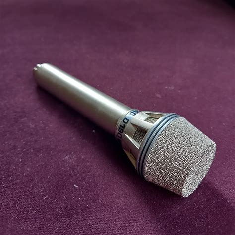 Vintage AKG D190C D190 C Microphone 1970s Dynamic Reverb