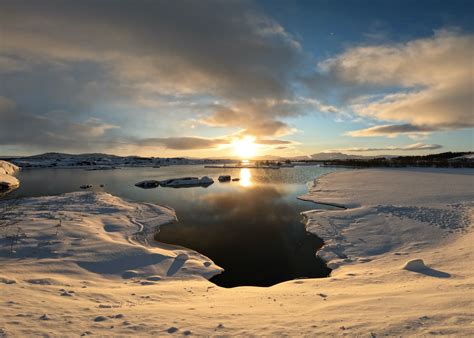 A winter swimming adventure in Iceland - Outdoor Swimmer Magazine