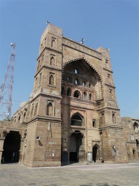 Atala Masjid - Islamic Architecture in India