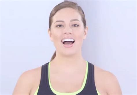 Ashley Graham Plus Size Model To Flaunt Curves In Sports Illustrated The Hollywood Gossip