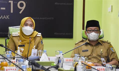 Bupati Demak Lurah Kades Pahami Konsep Desa Kelurahan Sadar Hukum