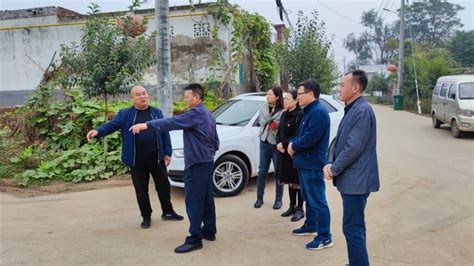 副校长蒋文龙一行到师良村调研指导驻村工作 安阳工学院