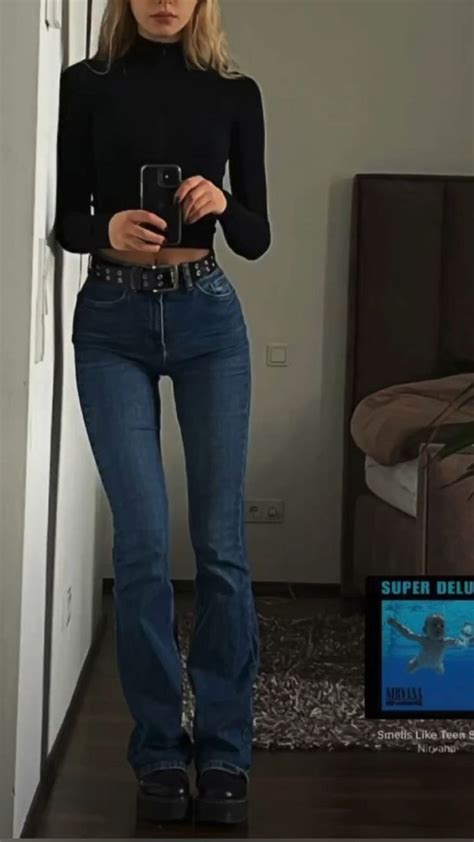 The Top Outfits With Flare Jeans Flare Jeans Outfits Outfit With Flare Jeans Outfits With