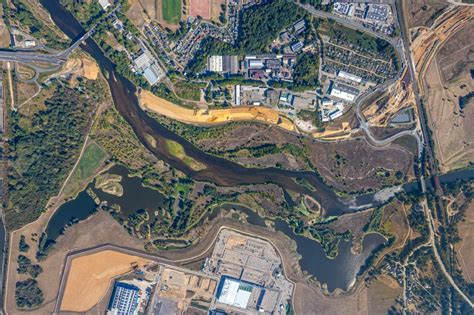 Wesel von oben Fluß Delta und Strom Mündung zwischen Lippemündung