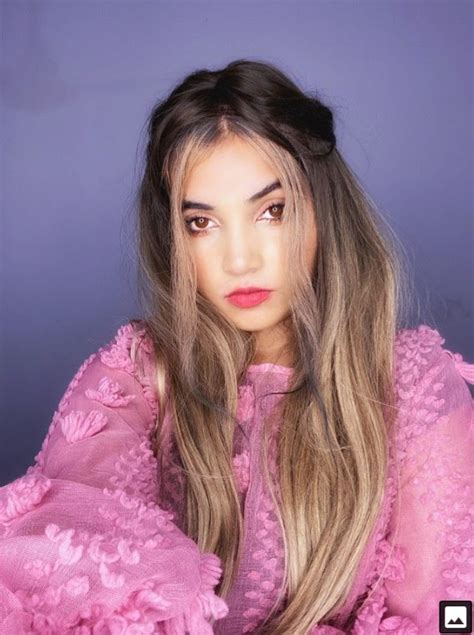 Pin By Faiza On Tik Tok Stars Silver Hair Color Long Hair Styles