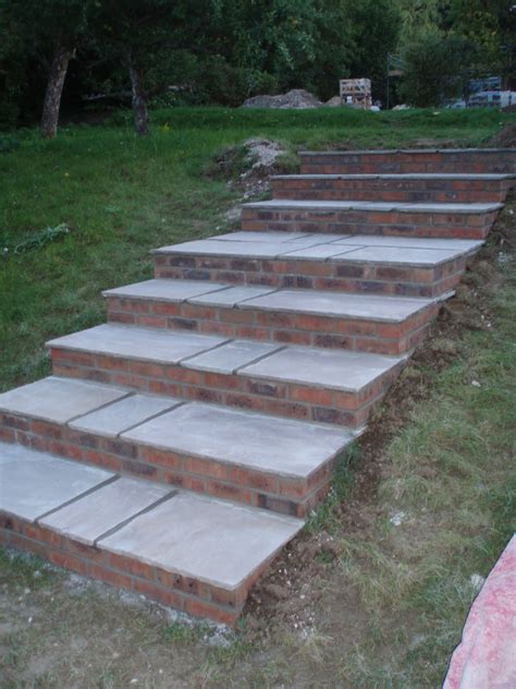 How To Build Steps In Garden At Katie Perry Blog