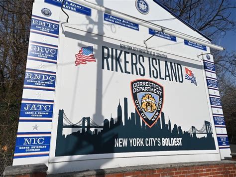 Rampant Sex Abuse Against Women In Rikers Will Be Investigated Mayor New York City Ny Patch