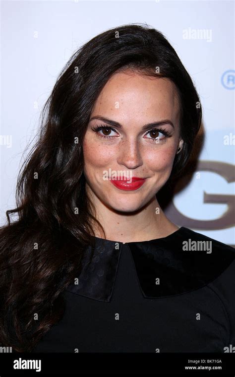 Erin Cahill Hi Res Stock Photography And Images Alamy