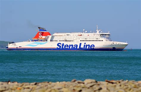 Stena Superfast Vii Berthing At Cairnryan Martin Mackillop Flickr