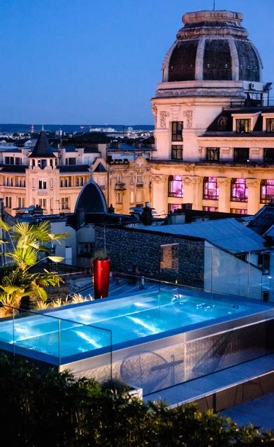 piscine inox hors sol sur terrasse Современный Бассейн Бордо от