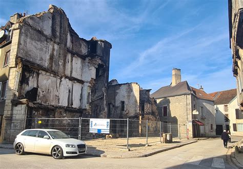 Ch Tillon Sur Seine B Timent Incendi La Rue Du Recept Est Rouverte