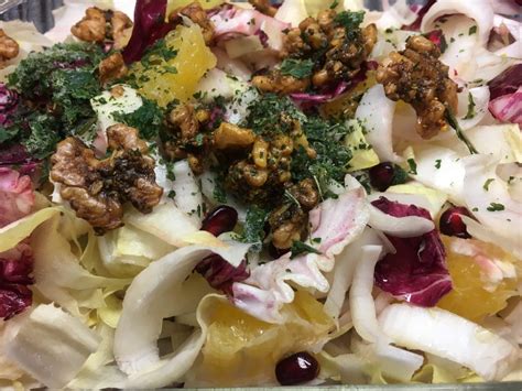 Radicchio Chicor E Salat Mit Orangen Und Granatapfelkernen Leckerlife